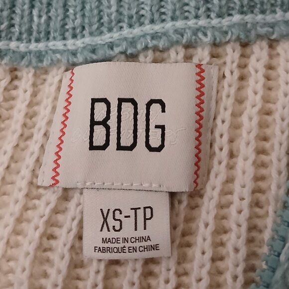 NWT Urban Outfitters BDG Sweater XS Cropped Quarter Zip Colorblock Oversized - Picture 10 of 11